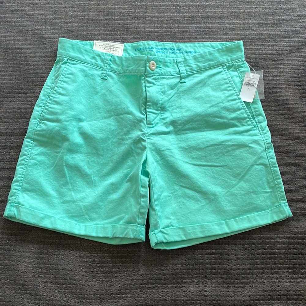 NWT Khakis by Gap size 4